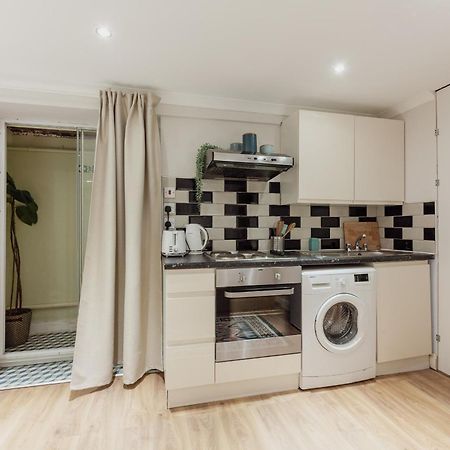 Kensington Nest Serviced Studio London Exterior photo