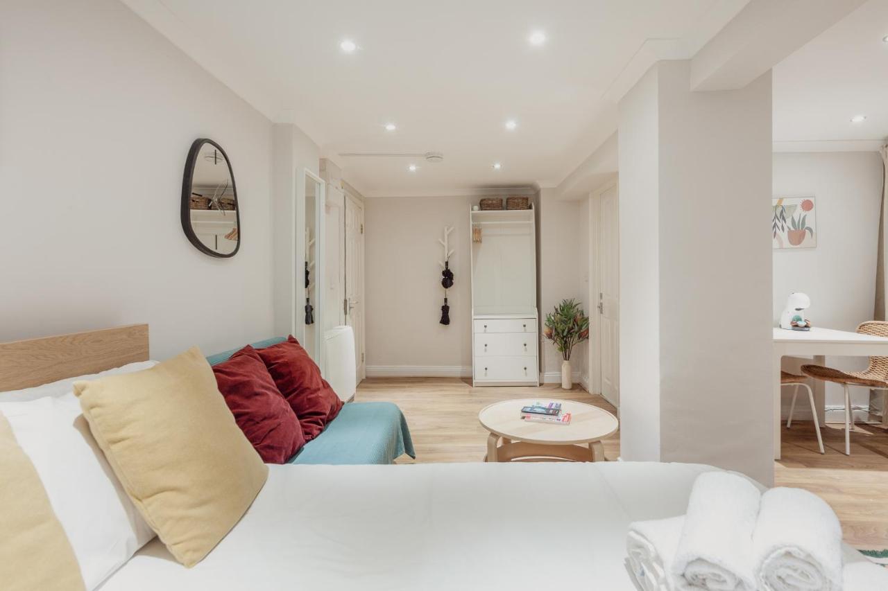 Kensington Nest Serviced Studio London Exterior photo