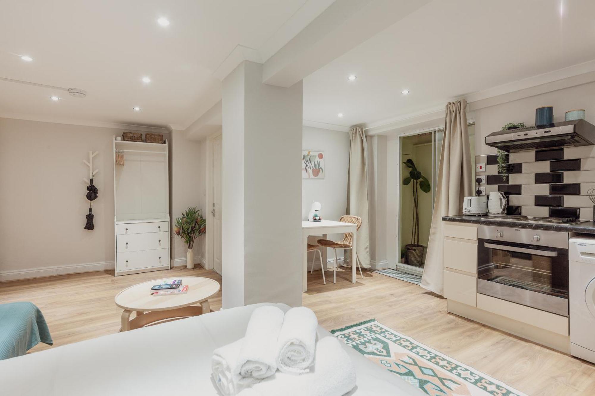 Kensington Nest Serviced Studio London Exterior photo
